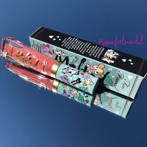 😍NWT Clover II Melted Matte by Too Faced!😍